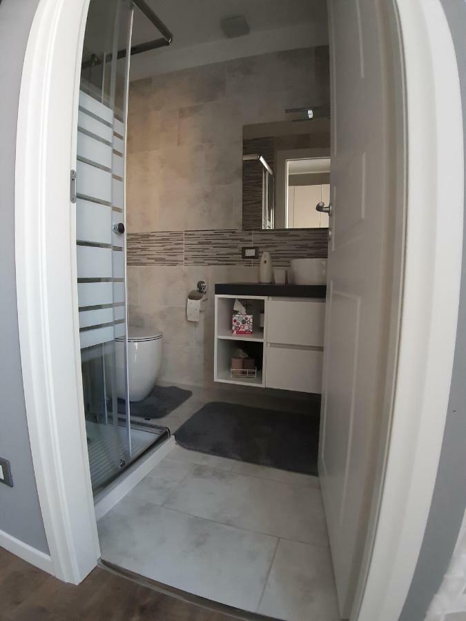 Alessandra'S Home เวโรนา ภายนอก รูปภาพ